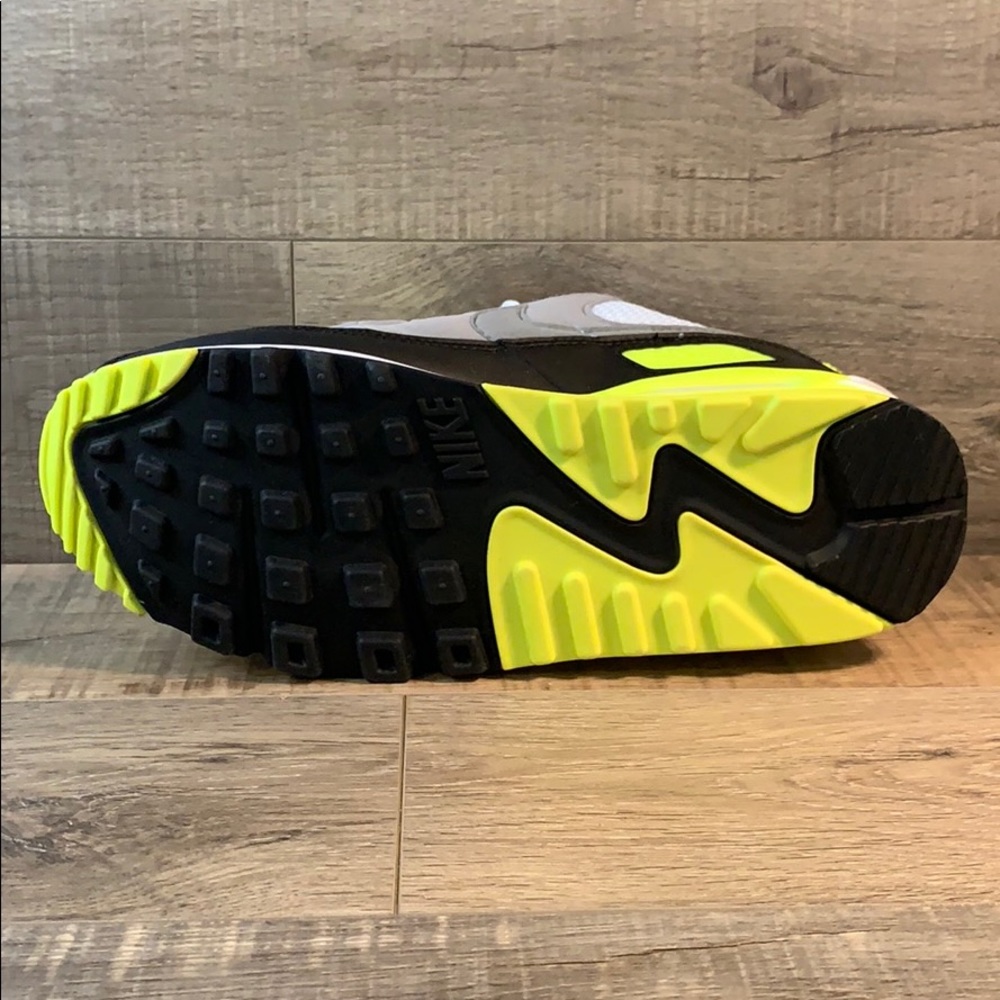 Nike Air Max 90 White/Particle Grey-Volt-Black - Picture 6 of 7